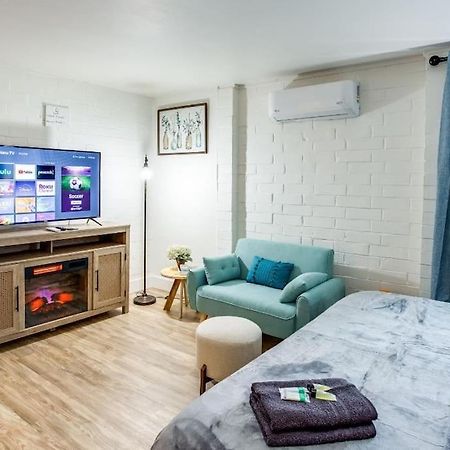Studio W/ King Bed Near Dwtn Rochester Exterior foto