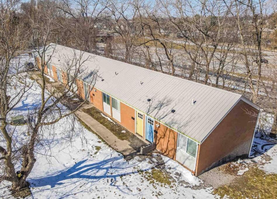 Studio W/ King Bed Near Dwtn Rochester Exterior foto